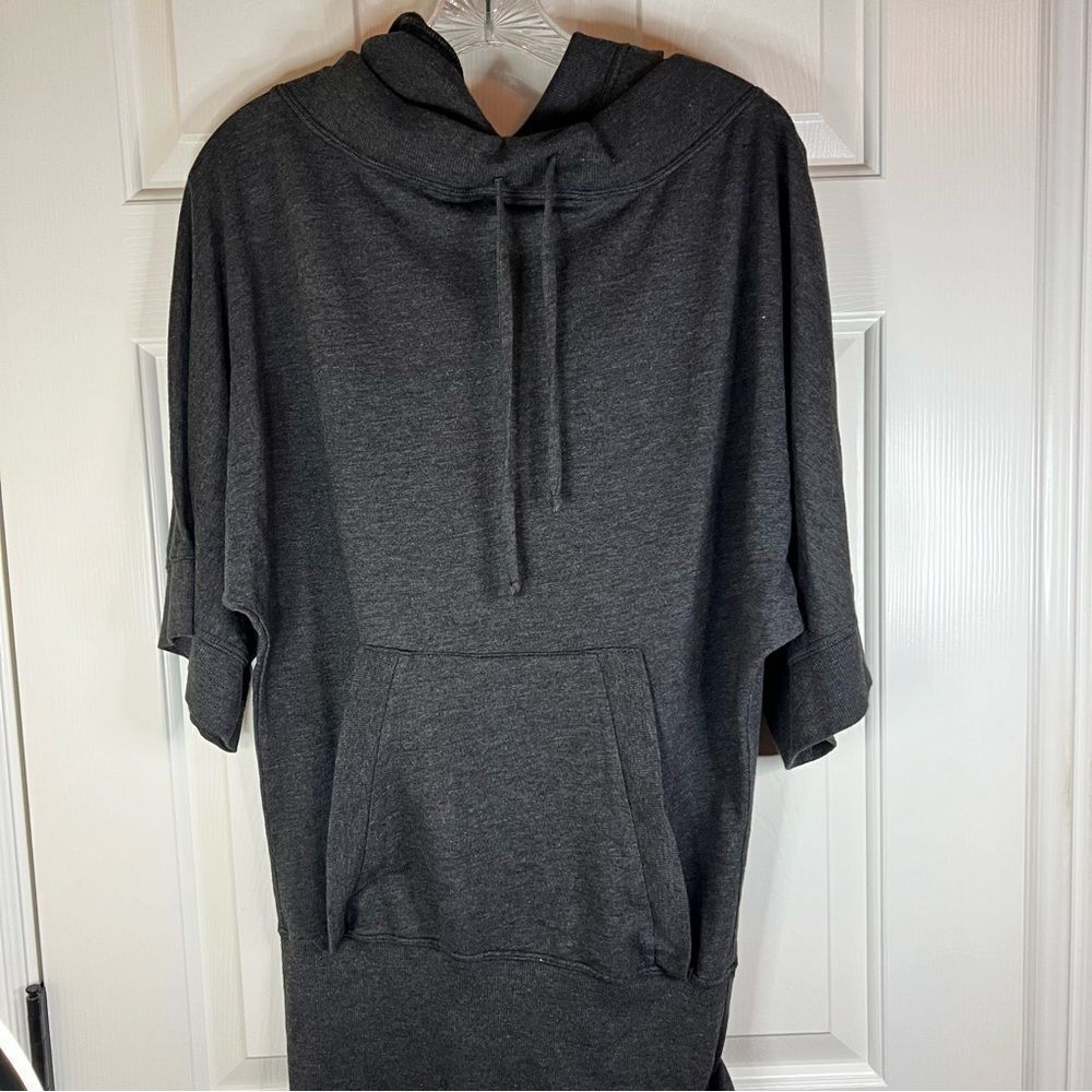 Soul Cycle Pull Over Hooded Sweatshirt Size Medium Comfy Soft Athleisure